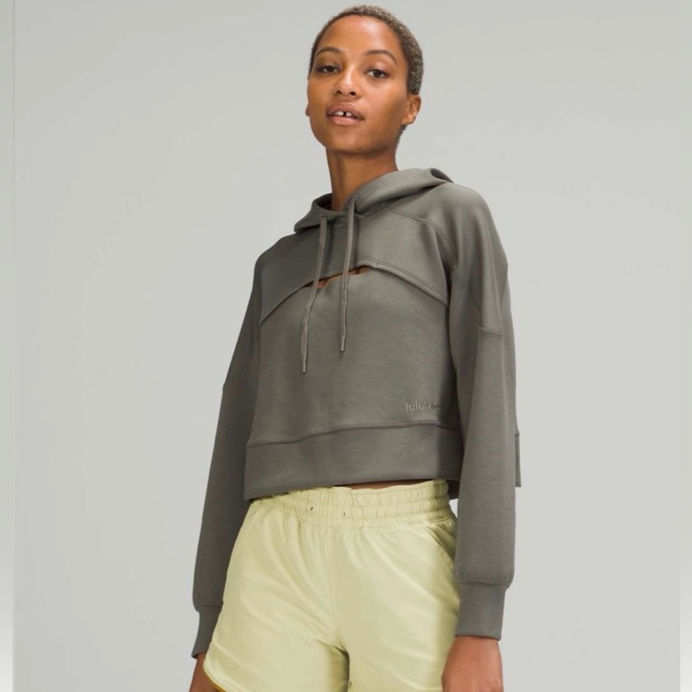 lululemon Get Centred Crop Hoodie